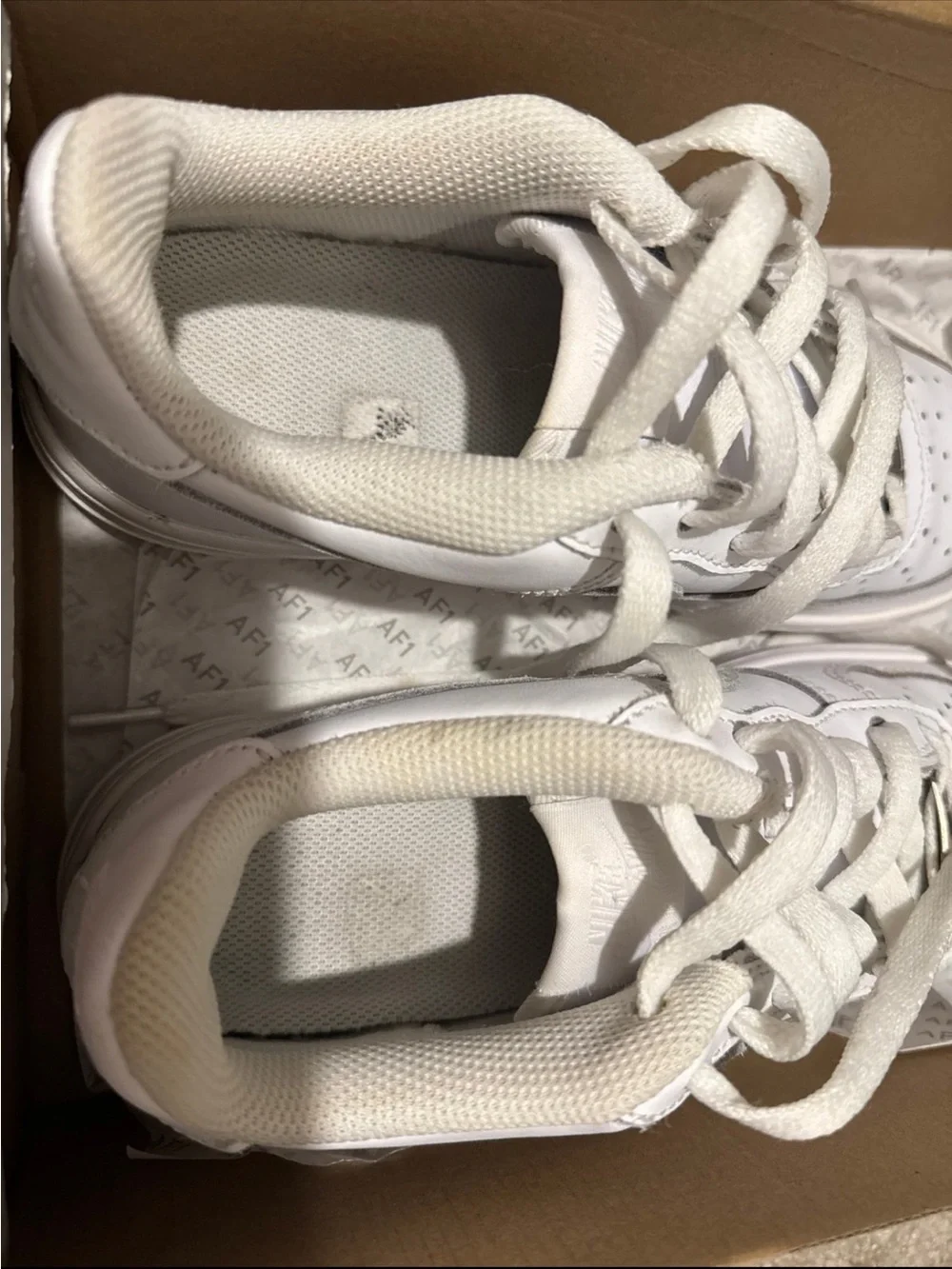 Nike Kids White Low-Top Sneakers with Leather Upper